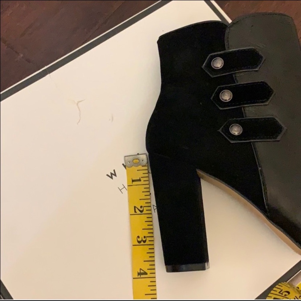 WHBM booties - Picture 7 of 7